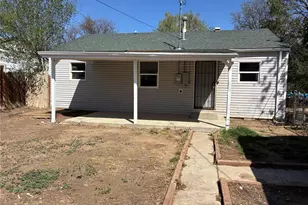 1989 Beeler St, Aurora, CO 80010 - Photo 10