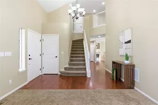 6477 S Oak Hill Cir, Aurora, CO 80016 - Photo 4