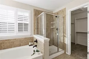 6477 S Oak Hill Cir, Aurora, CO 80016 - Photo 16