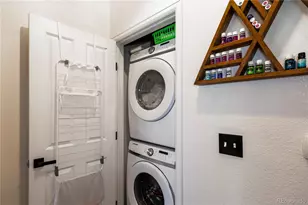 8389 S Independence Cir, Littleton, CO 80128 - Photo 10