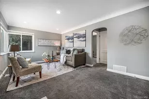 2141 Quebec St, Denver, CO 80207 - Photo 10