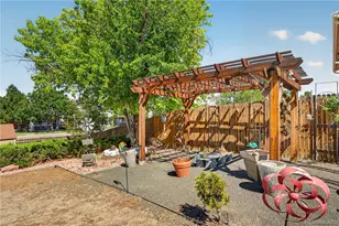 1567 S Ensenada St, Aurora, CO 80017 - Photo 30