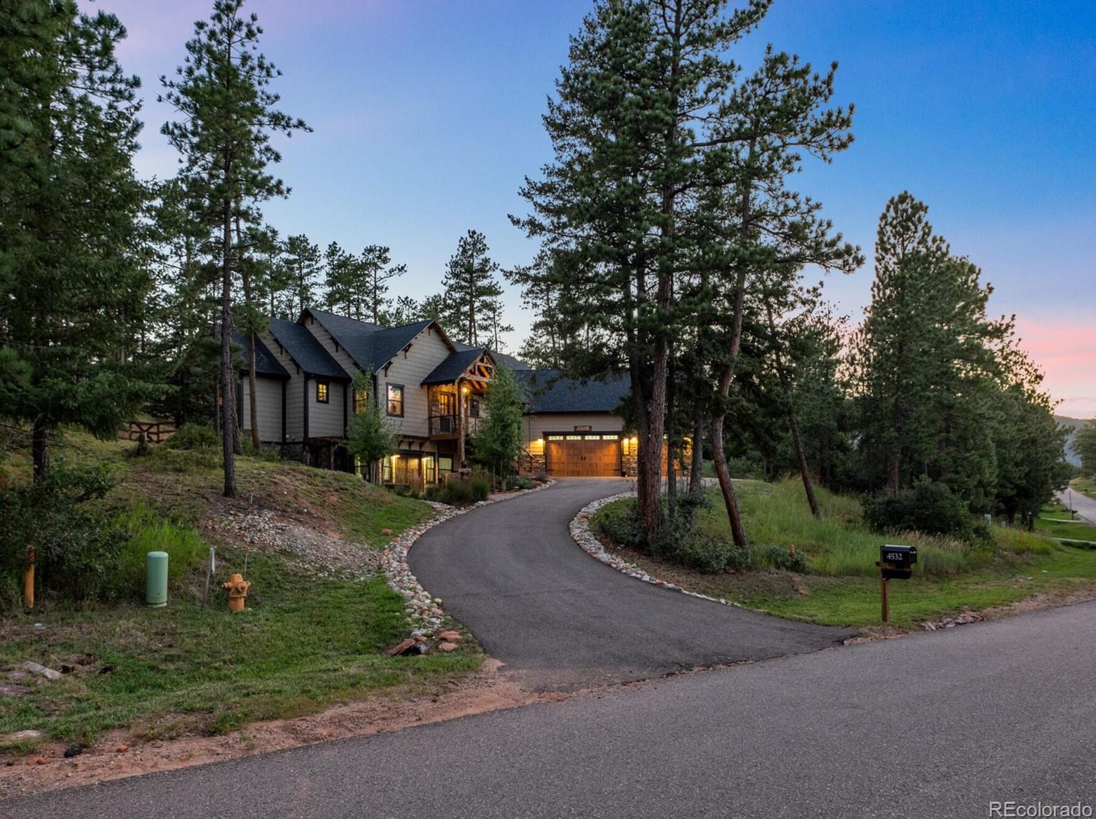 4532 Shoshone Dr, Palmer Lake, CO 80118-8451