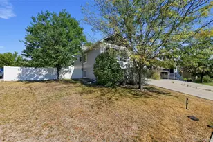 3251 Tamarac Ln, Johnstown, CO 80534 - Photo 2