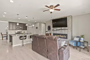 25524 E Byers Dr, Aurora, CO 80018 - Photo 14