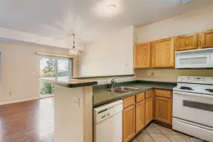 252 Quari St, Aurora, CO 80011 - Photo 10