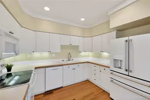 9807 Carmel Ct, Lone Tree, CO 80124 - Photo 10