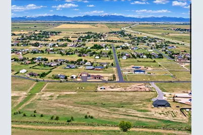56262 E Apache Place, Strasburg, CO 80136 - Photo 2