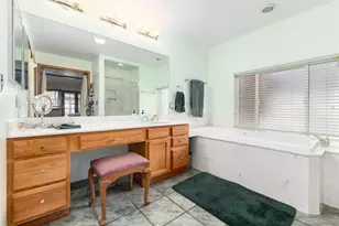 18396 E Berry Dr, Centennial, CO 80015 - Photo 24