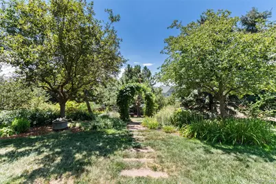 18396 E Berry Drive, Centennial, CO 80015 - Photo 42