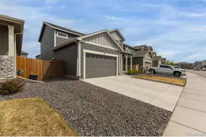 90 Sabin Way, Lochbuie, CO 80603 - Photo 2