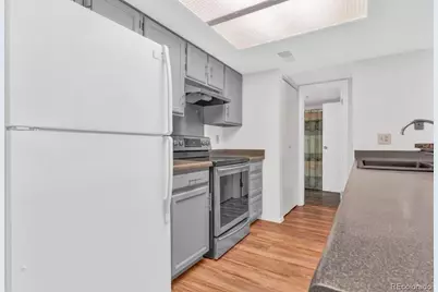 9666 Brentwood Way #203, Broomfield, CO 80021 - Photo 6