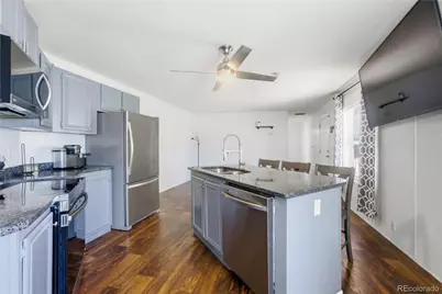9400 Elm Ct, Denver, CO 80260 - Photo 8