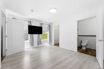9400 Elm Ct, Denver, CO 80260 - Photo 12
