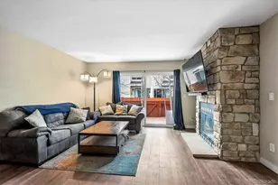 7476 E Arkansas Ave, Denver, CO 80231 - Photo 10