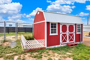 1191 N County Road 157, Strasburg, CO 80136 - Photo 2