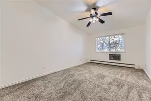 735 S Clinton St, Denver, CO 80247 - Photo 6