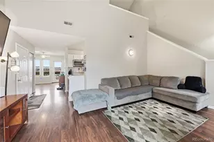 8910 Fox Dr, Thornton, CO 80260 - Photo 4