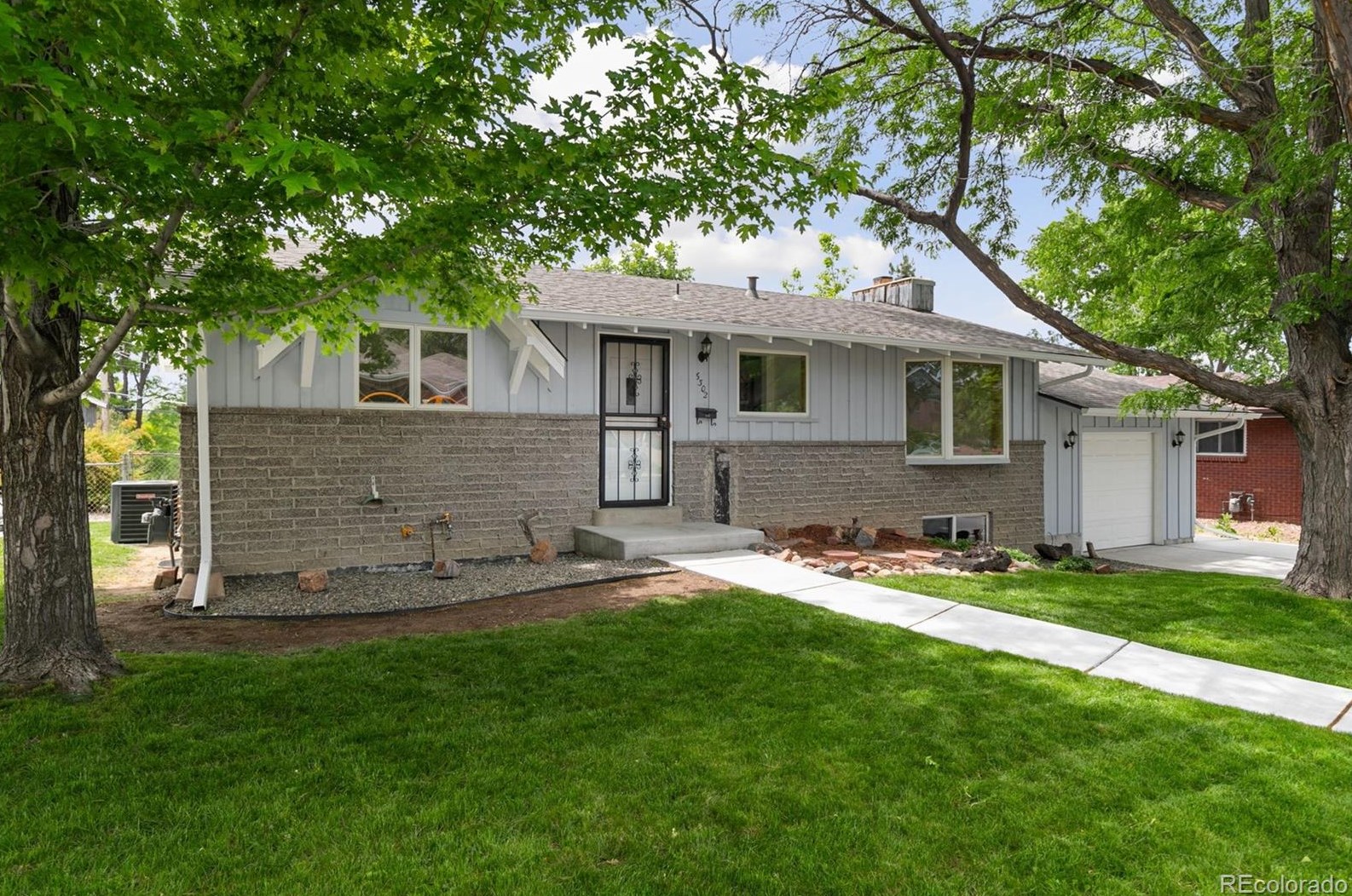 6302 61st Pl, Arvada CO  80003-5049 exterior