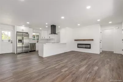 190 Hemlock Street, Broomfield, CO 80020 - Photo 2