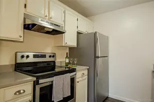 10920 W Florida Ave, Lakewood, CO 80232 - Photo 18