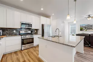 17470 E 95th Pl, Commerce City, CO 80022 - Photo 6