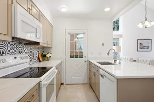 8386 W 87th Dr, Arvada, CO 80005 - Photo 12