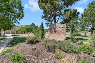 4251 S Blackhawk Cir, Aurora, CO 80014 - Photo 2