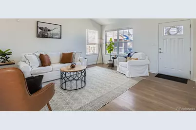 210 E Joshua Avenue, Keenesburg, CO 80643 - Photo 4