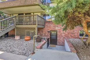 2700 S Holly St, Denver, CO 80222 - Photo 14