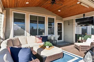 10824 Hickory Ridge Ln, Highlands Ranch, CO 80126 - Photo 2