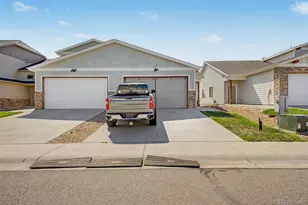 526 Foxtail Pl, Wiggins, CO 80654 - Photo 2