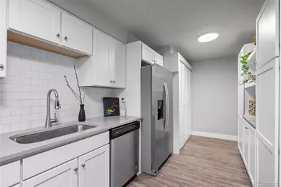 2895 S Locust Street, Denver, CO 80222 - Photo 22