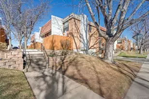 2895 S Locust St, Denver, CO 80222 - Photo 32