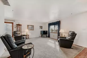 145 Placer Ave, Longmont, CO 80504 - Photo 2