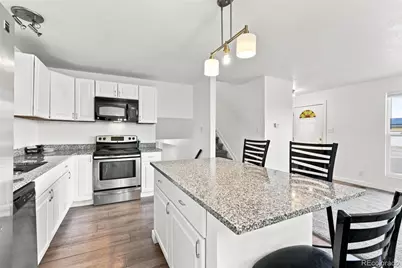 4991 Upton Court, Denver, CO 80239 - Photo 2