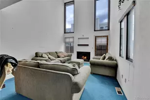 1050 S Monaco Parkway, Denver, CO 80224 - Photo 4