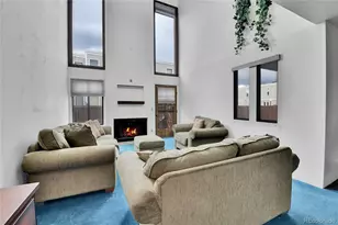 1050 S Monaco Parkway, Denver, CO 80224 - Photo 2