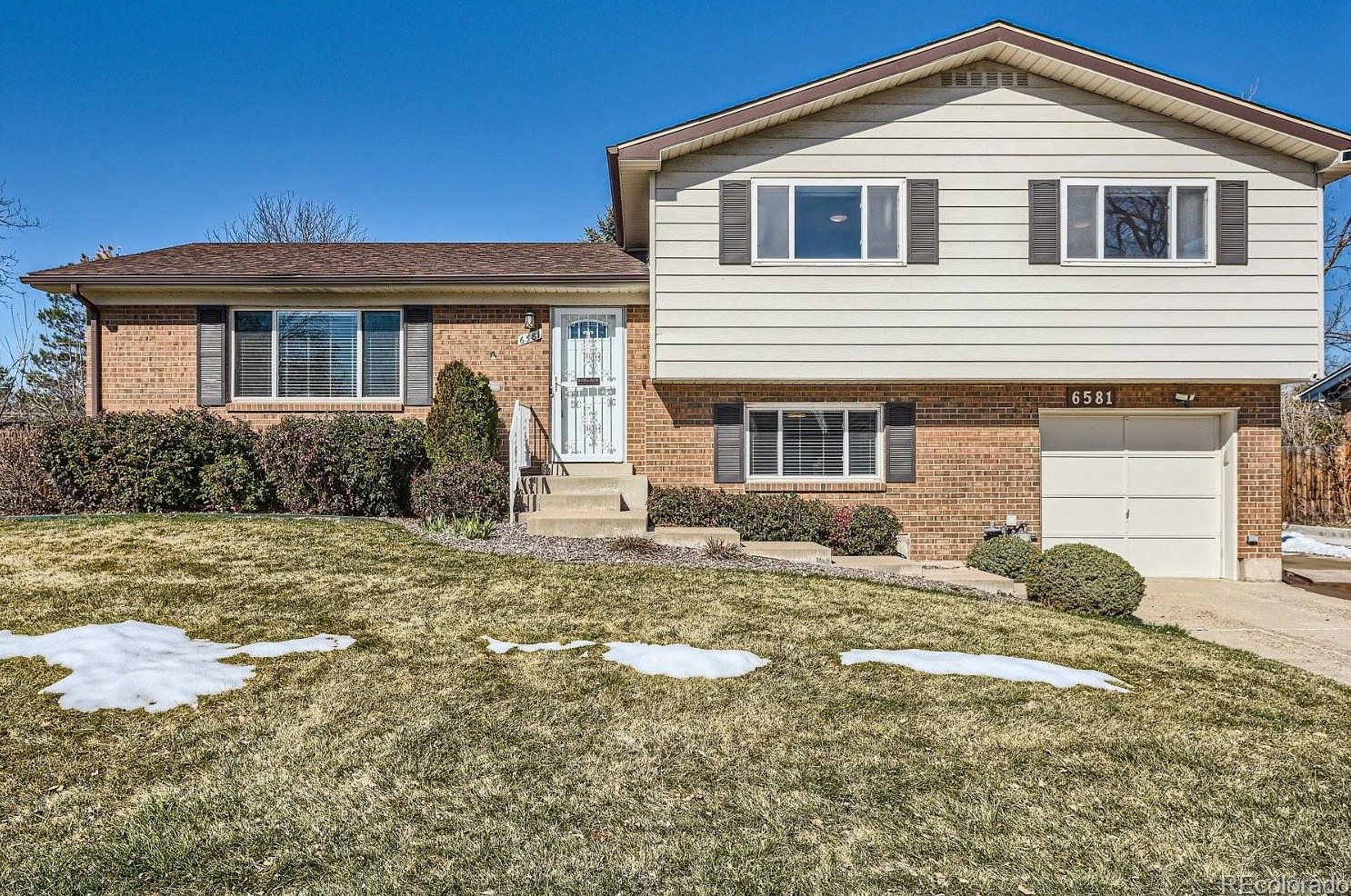 6581 Williams Cir, Littleton, CO 80121-2736