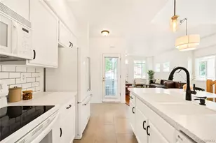 818 S Terry St, Longmont, CO 80501 - Photo 8