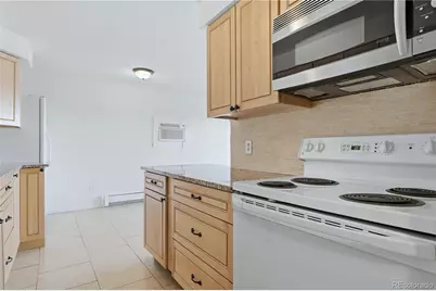 561 Geneva Street #305, Aurora, CO 80010 - Photo 16
