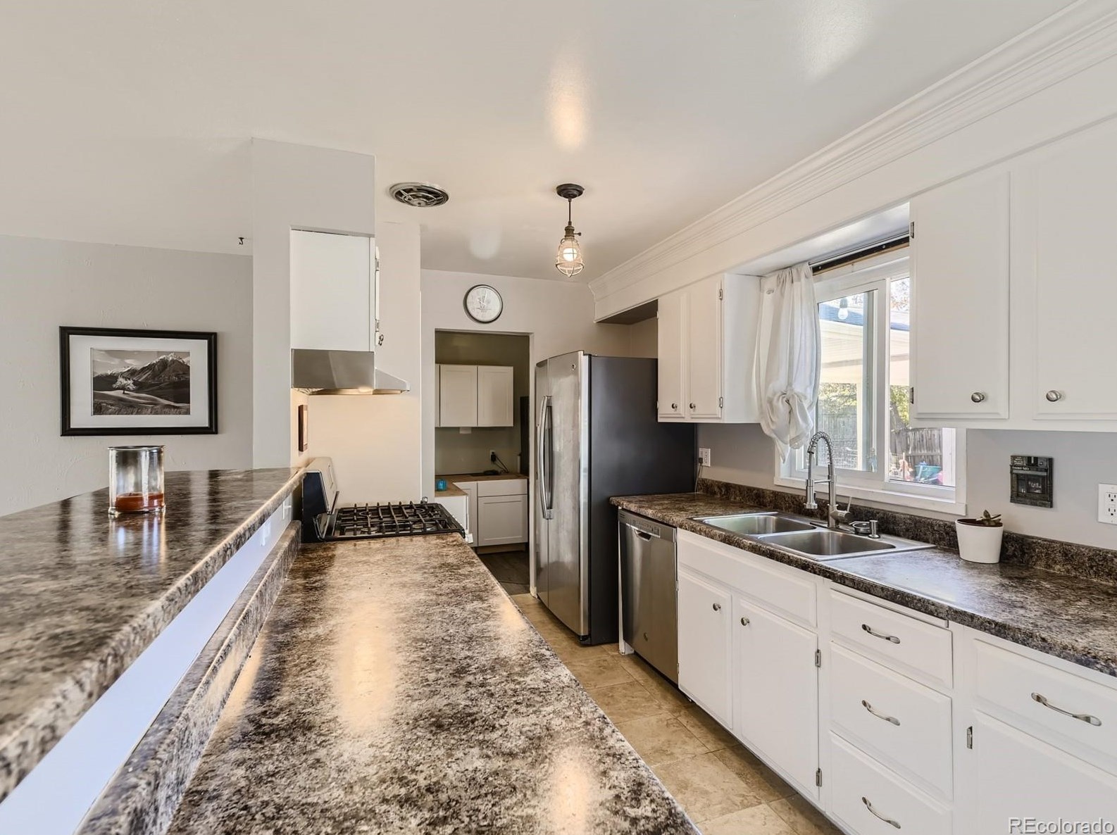 5311 Sherman St, Littleton CO 80121-8034 exterior