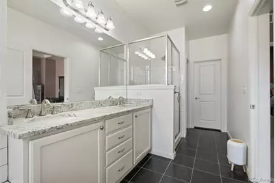 9077 E Phillips Lane, Centennial, CO 80112 - Photo 12