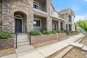 9077 E Phillips Ln, Centennial, CO 80112 - Photo 2
