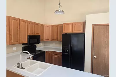 11249 W 103rd Drive, Broomfield, CO 80021 - Photo 2