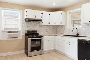 1685 Clinton St, Aurora, CO 80010 - Photo 28