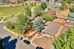 3690 Grape St, Denver, CO 80207 - Photo 32