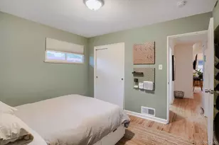 3690 Grape St, Denver, CO 80207 - Photo 18