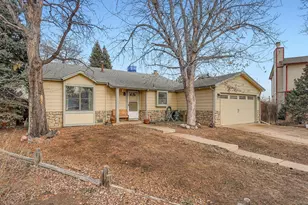 17129 E Kenyon Pl, Aurora, CO 80013 - Photo 2