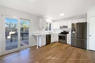 2324 Sherman St, Longmont, CO 80501 - Photo 2